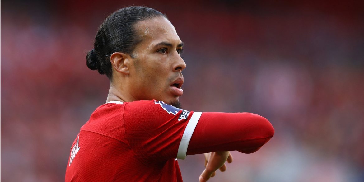 Romano: Liverpool lining up “11/10 talent” who could be Slot’s own Van Dijk