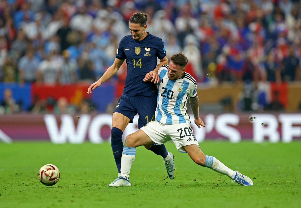 Arsenal keen on signing Adrien Rabiot