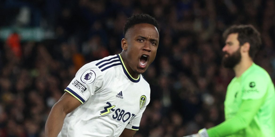 Leeds: Elland Road teen could ease Sinisterra blow